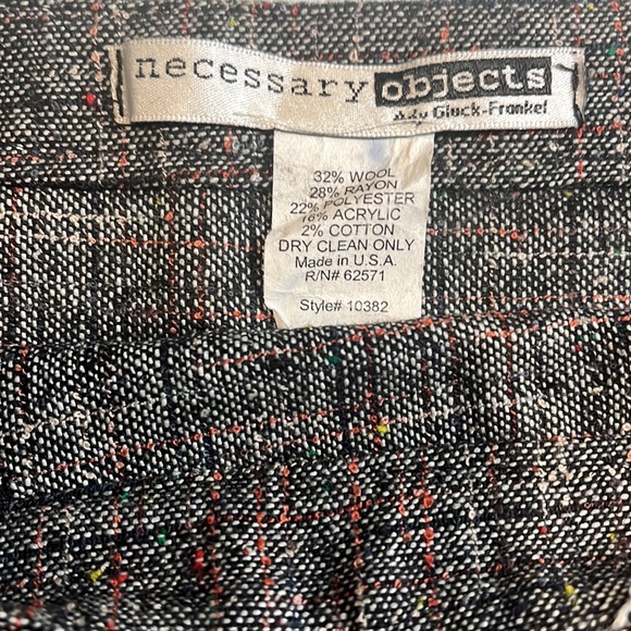 Women’s skirt - Picture 2 of 2